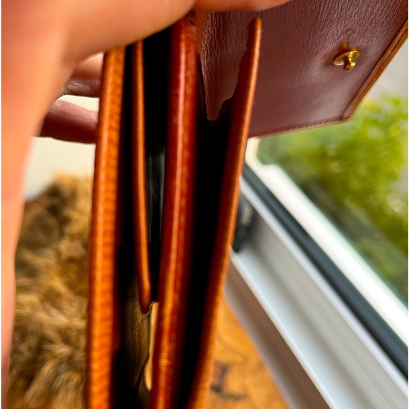 Vintage Louis Vuitton Caramel Epi Leather Men’s Wallet - Picture 8 of 10